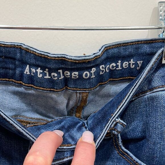 Article of society ripped Skinny Jeans - Size 24 - Picture 4 of 8